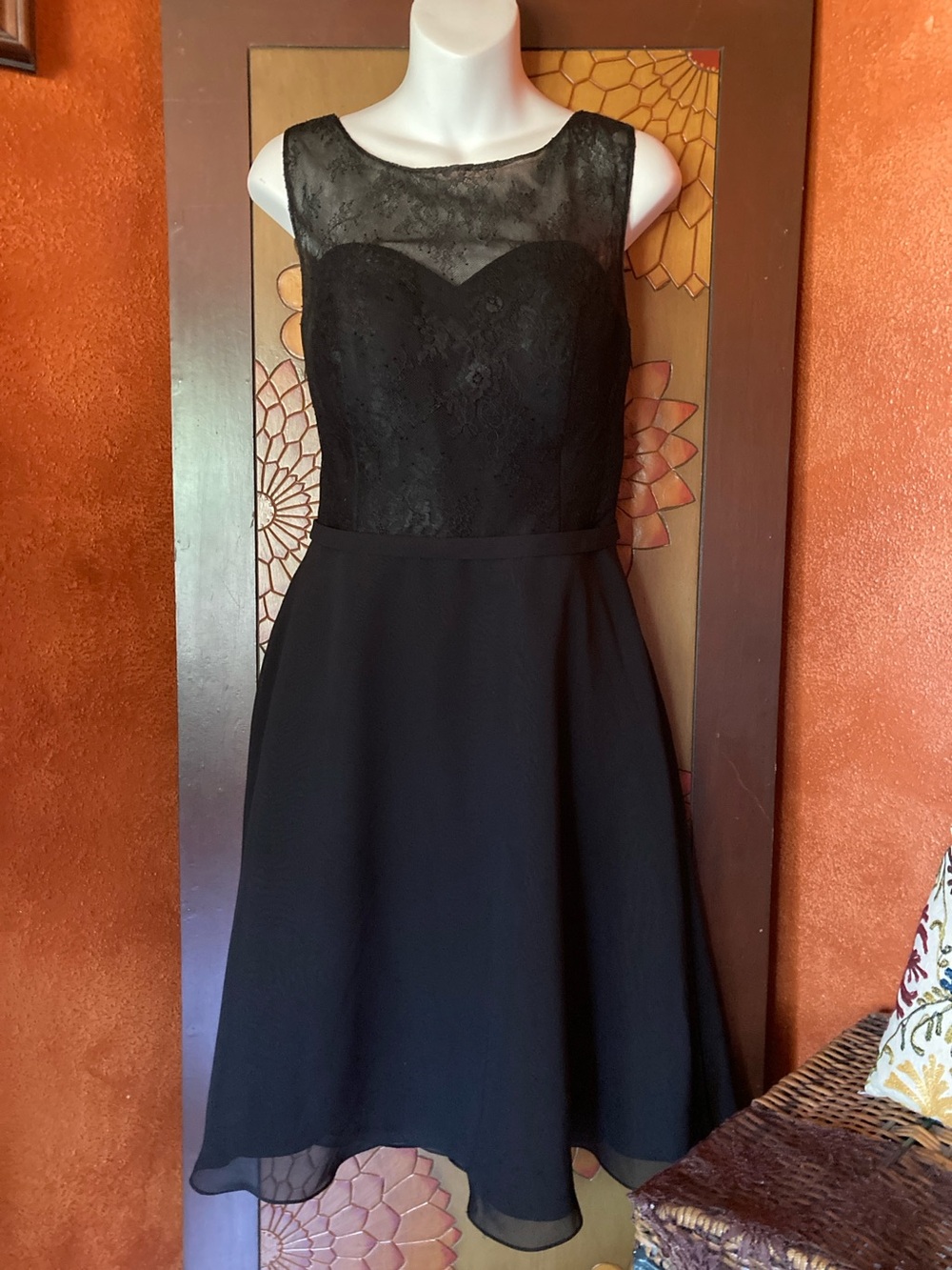 Azazie Size A10 black sleeveless lace top flared skirt dress